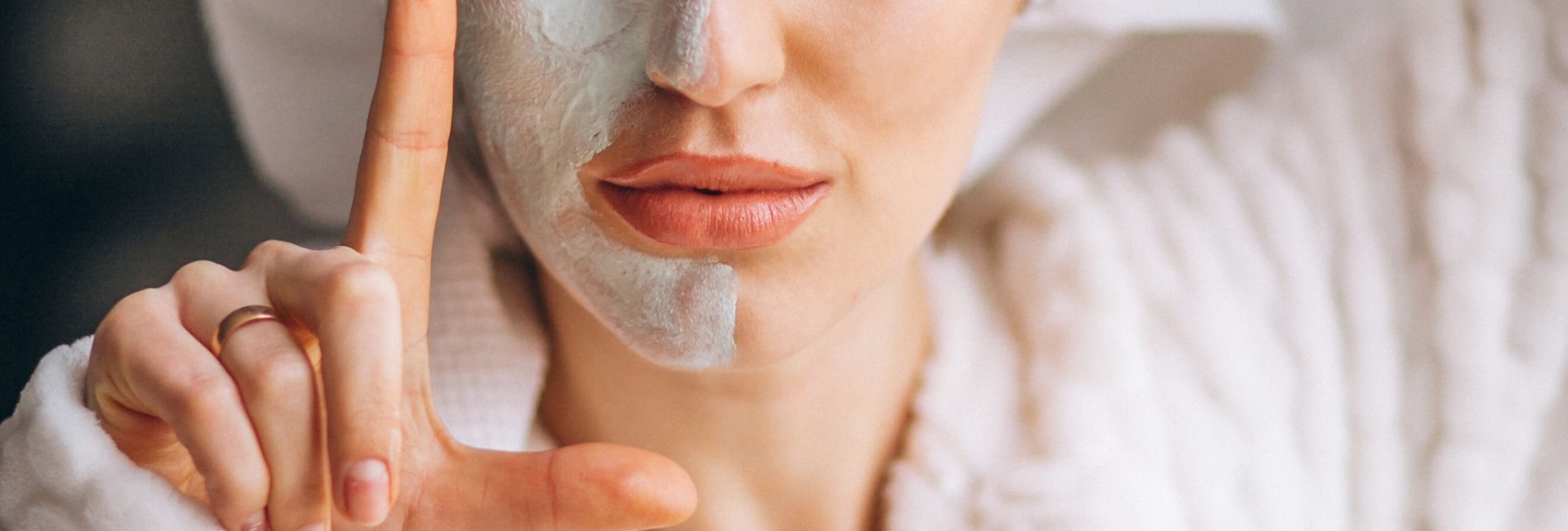 Skincare para principiantes o piel mixta.